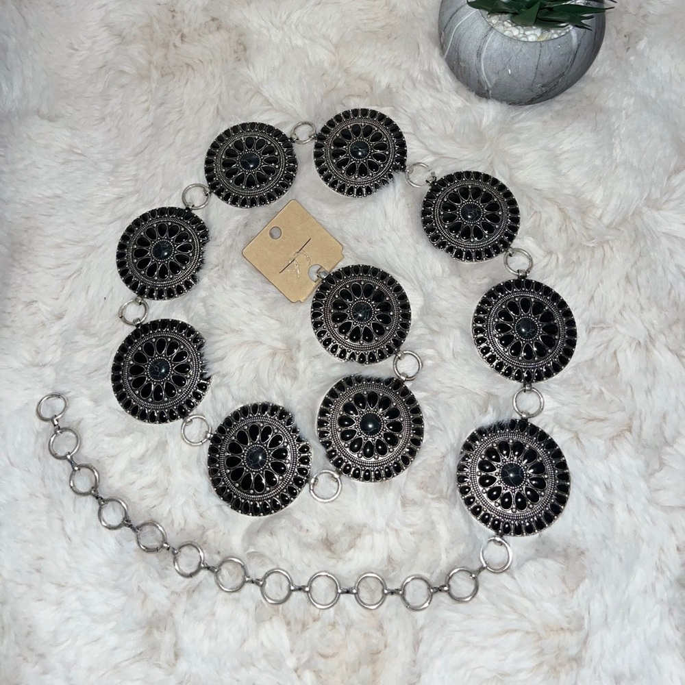 Black Bellingrath Silvertone Loop Belt